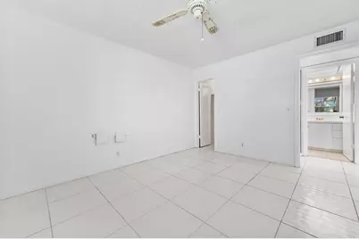 346 Capri #H, Delray Beach, FL 33484 - Photo 7