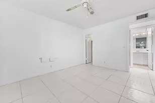 346 Capri, Delray Beach, FL 33484 - Photo 7