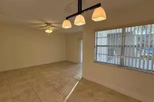 100 Stratford H, West Palm Beach, FL 33417 - Photo 7