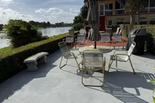 100 Stratford H, West Palm Beach, FL 33417 - Photo 17