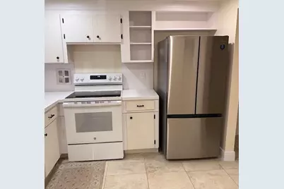 100 Stratford H, West Palm Beach, FL 33417 - Photo 3