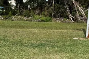 115 Lakes End Dr, Fort Pierce, FL 34982 - Photo 27