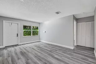 7521 NW 44th Ct, Coral Springs, FL 33065 - Photo 11