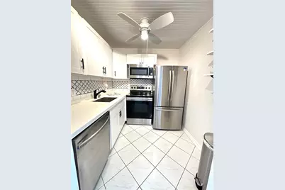 131 Oakridge J, Deerfield Beach, FL 33442 - Photo 7