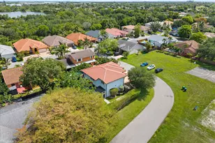 2670 NW 123rd Dr, Coral Springs, FL 33065 - Photo 41