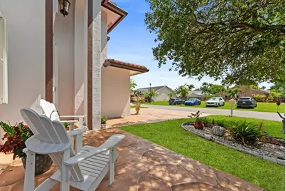 2670 NW 123rd Drive, Coral Springs, FL 33065 - Photo 35