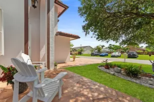 2670 NW 123rd Dr, Coral Springs, FL 33065 - Photo 35