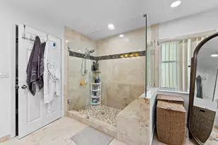 2670 NW 123rd Dr, Coral Springs, FL 33065 - Photo 25