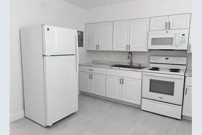 630 Prosperity Farms Road #2, North Palm Beach, FL 33408 - Photo 3
