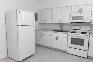 630 Prosperity Farms Rd, North Palm Beach, FL 33408 - Photo 3