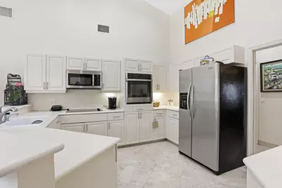 7821 Dorchester Road, Boynton Beach, FL 33472 - Photo 15