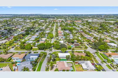 1424 SE 12th Avenue, Deerfield Beach, FL 33441 - Photo 35