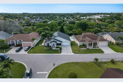 1128 Hatteras Circle, Greenacres, FL 33413 - Photo 57