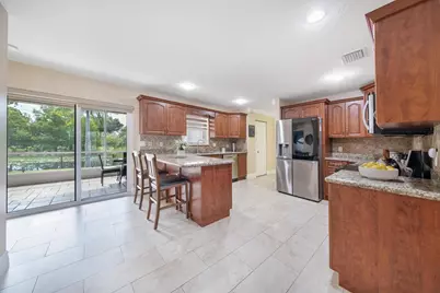 1128 Hatteras Circle, Greenacres, FL 33413 - Photo 13