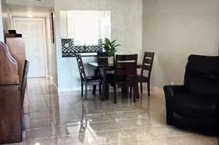646 Snug Harbor Dr, Boynton Beach, FL 33435 - Photo 9