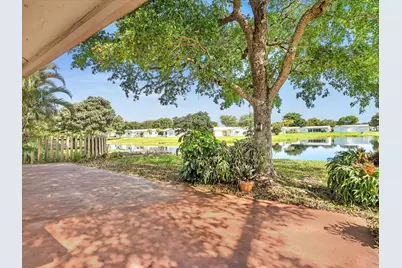 8949 NW 9th Place, Plantation, FL 33324 - Photo 7