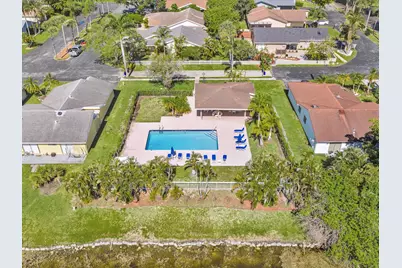 8949 NW 9th Place, Plantation, FL 33324 - Photo 67