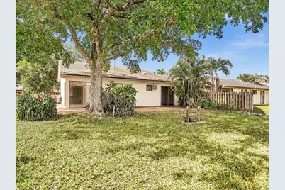 8949 NW 9th Place, Plantation, FL 33324 - Photo 59