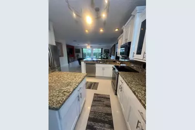 15705 NW 10th Street, Pembroke Pines, FL 33028 - Photo 61