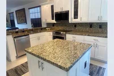 15705 NW 10th Street, Pembroke Pines, FL 33028 - Photo 17