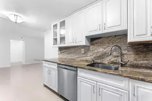 3215 S Ocean Blvd, Highland Beach, FL 33487 - Photo 31