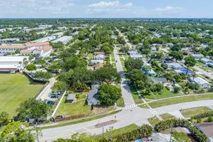 808 Iroquois St, Jupiter, FL 33458 - Photo 39