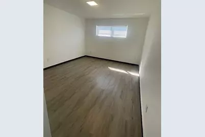 411 SE 10th Street #5, Hallandale Beach, FL 33009 - Photo 11