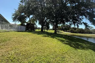 6031 Wedgewood Village Cir, Greenacres, FL 33463 - Photo 9
