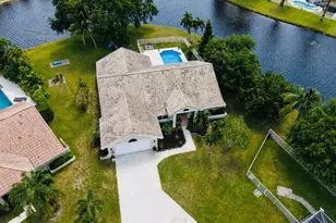 6031 Wedgewood Village Cir, Greenacres, FL 33463 - Photo 3