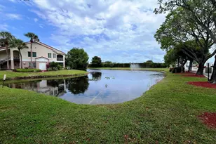 815 W Boynton Beach Blvd, Boynton Beach, FL 33426 - Photo 15