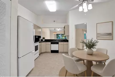 7243 S Devon Drive, Tamarac, FL 33321 - Photo 9