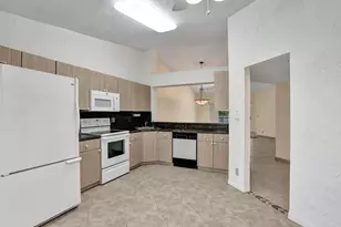 7243 S Devon Dr, Tamarac, FL 33321 - Photo 5
