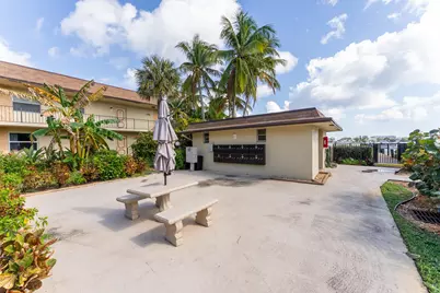 720 N Dixie Highway #603, Lantana, FL 33462 - Photo 15