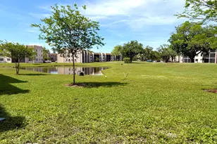 2793 NW 104th Ave, Sunrise, FL 33322 - Photo 3