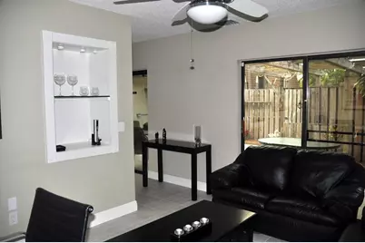 223 2nd Lane, Palm Beach Gardens, FL 33418 - Photo 9