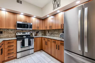 255 NE 3rd Avenue #2212, Delray Beach, FL 33444 - Photo 9