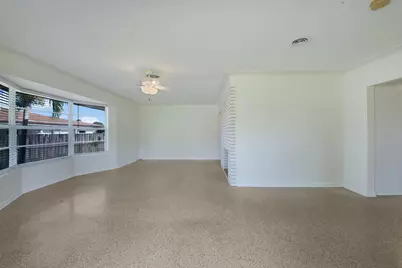 2022 Collier Avenue, Lake Worth, FL 33461 - Photo 25