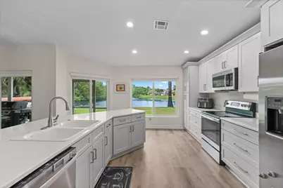 1631 Lakefield North Court, Wellington, FL 33414 - Photo 19