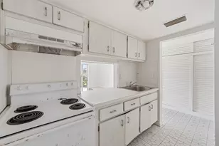 322 N Federal Hwy, Deerfield Beach, FL 33441 - Photo 9