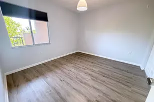 12650 SW 15th St, Pembroke Pines, FL 33027 - Photo 11