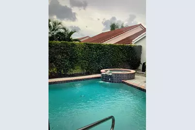 17275 Ventana Drive, Boca Raton, FL 33487 - Photo 1
