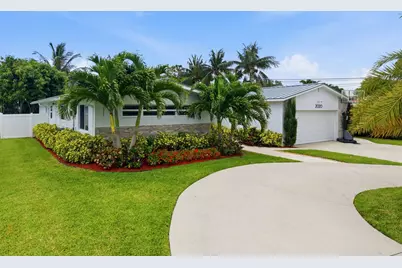 2020 NE 26th Street, Lighthouse Point, FL 33064 - Photo 3