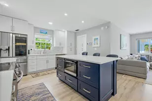2020 NE 26th St, Lighthouse Point, FL 33064 - Photo 17