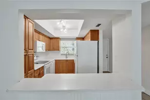 1750 S Ocean Blvd, Lauderdale by the Sea, FL 33062 - Photo 7