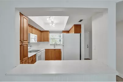 1750 S Ocean Boulevard #306e, Lauderdale by the Sea, FL 33062 - Photo 7
