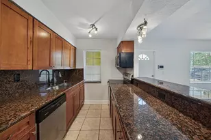 51 NE 24th St, Wilton Manors, FL 33305 - Photo 11
