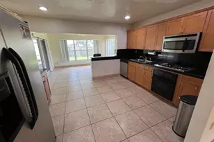 3851 NW 4th Pl, Lauderhill, FL 33311 - Photo 5