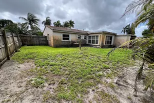 3851 NW 4th Pl, Lauderhill, FL 33311 - Photo 21