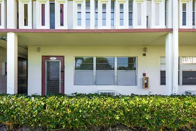 301 Preston H #301, Boca Raton, FL 33434 - Photo 3