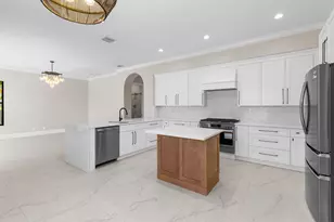 1324 Beacon Cir, Wellington, FL 33414 - Photo 9